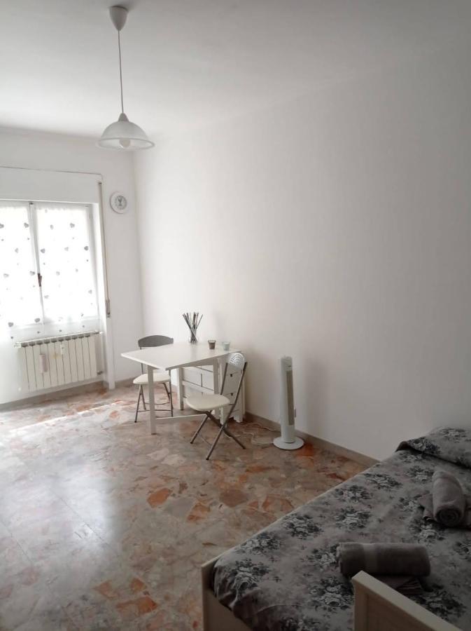 Ostia Beach Cryptohouse Ngoại thất bức ảnh